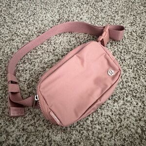 Lululemon belt bag in pink pastel